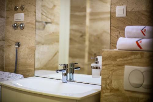 Luxury Montesun Apartments