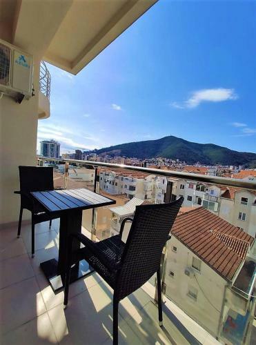 Frida Apartment Budva