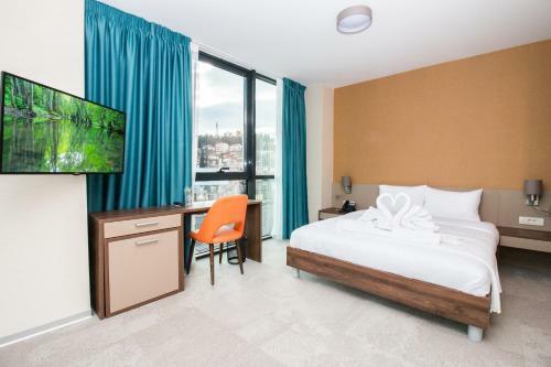 Sky Corner Hotel
