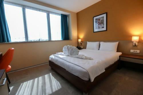 Sky Corner Hotel