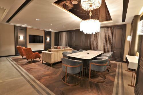 Limak Skopje Luxury Hotel