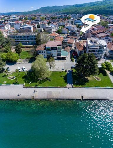 Blue Lake Apartments