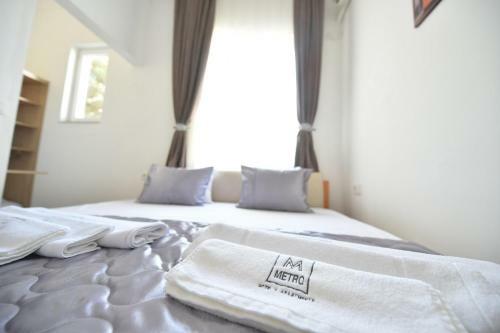 Villa Nina Hotel & Lounge Bar