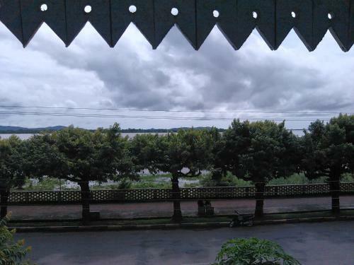 Hostal Breeze Guest House