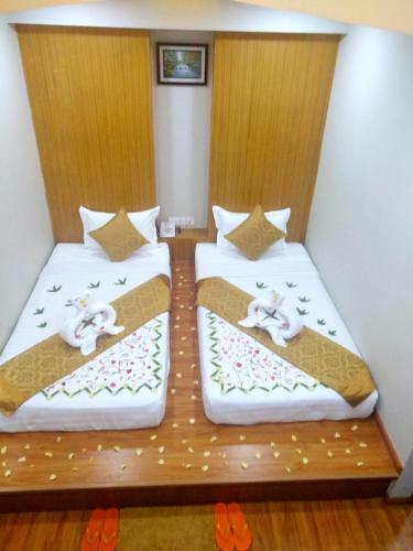 Sat Sun Hotel