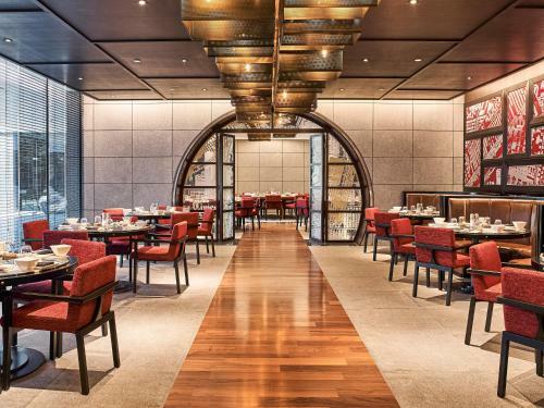 Hotel Pullman Mandalay Mingalar