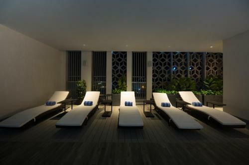 Zealax Hotel & Residence