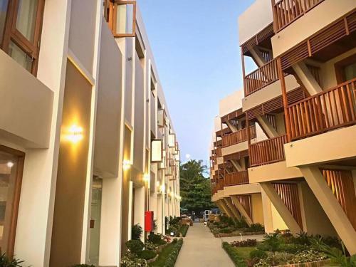 Ngapali Win Hotel