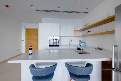 Apartamento Luxurious Apt With Ocean Views And Pool In Tigne Point