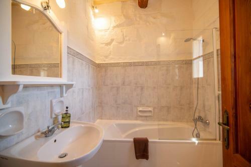 Villa Sinjura Holiday Home
