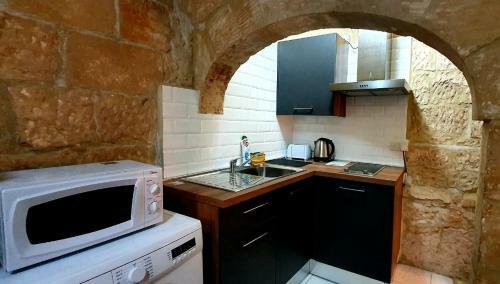Valletta Lucia Townhouse