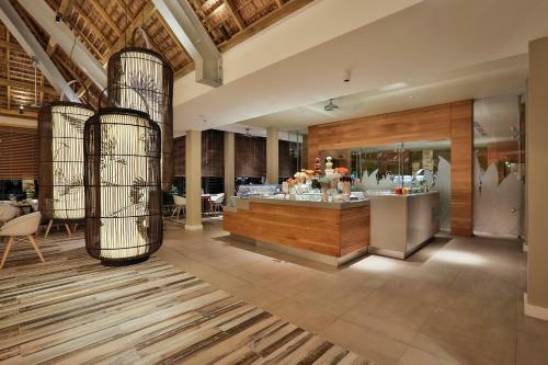 Hotel Anahita Golf & Spa Resort