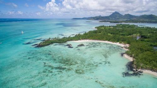 Hotel Anahita Golf & Spa Resort