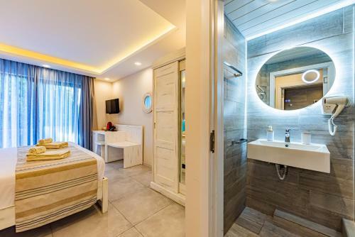 Seastar Hotel