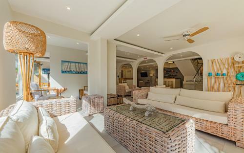 Seastar Hotel