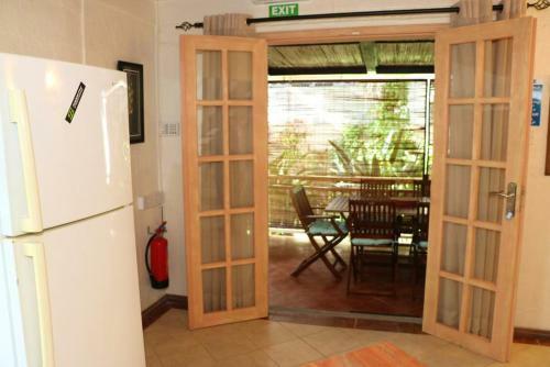 House With 2 Bedrooms In Blue Bay With Terrace