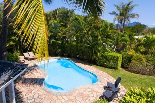 Villa Acassia, 140 Sqm, Pool, 500 M To La Preneuse Beach