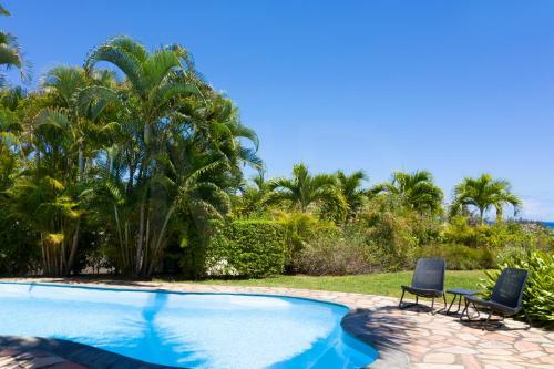 Villa Acassia, 140 Sqm, Pool, 500 M To La Preneuse Beach