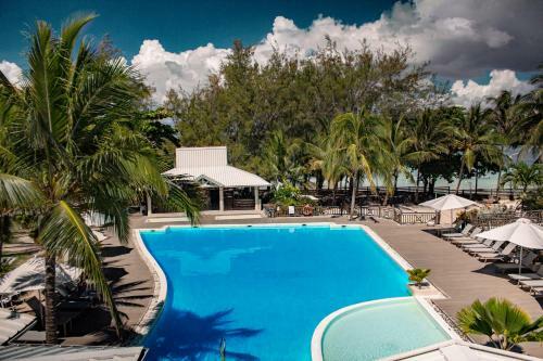 Hotel Le Peninsula Bay Beach Resort & Spa