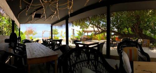 Bed & Breakfast Maafushi Seven Corals
