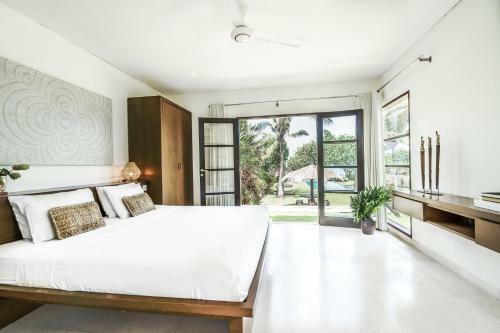 Pantai Hitam Villa