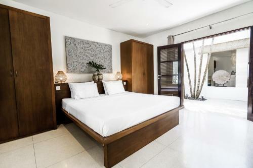 Pantai Hitam Villa