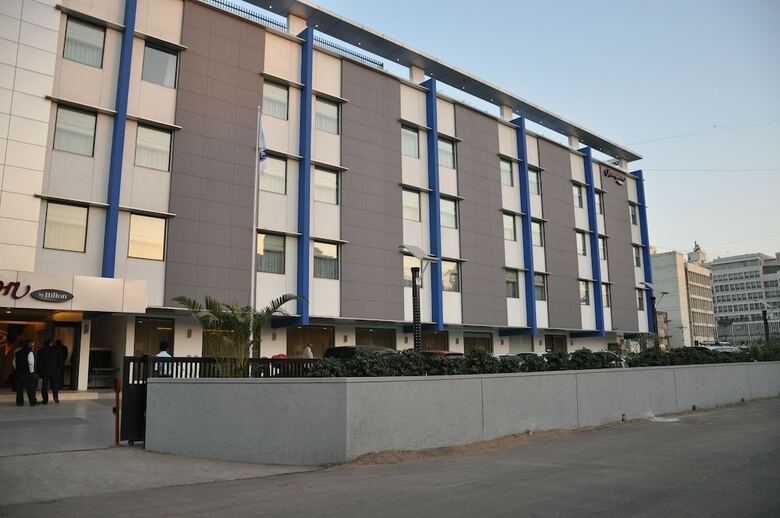 Hotel Hampton By Hilton Vadodara-alkapuri