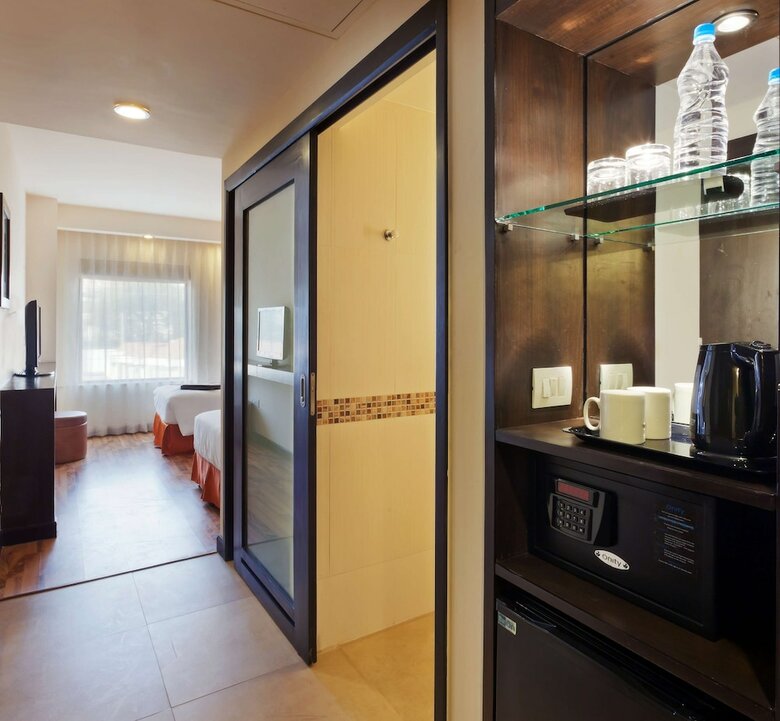 Hotel Hampton By Hilton Vadodara-alkapuri