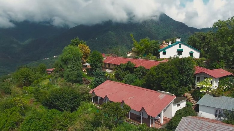 Villa Neemrana's - Ramgarh Bungalows