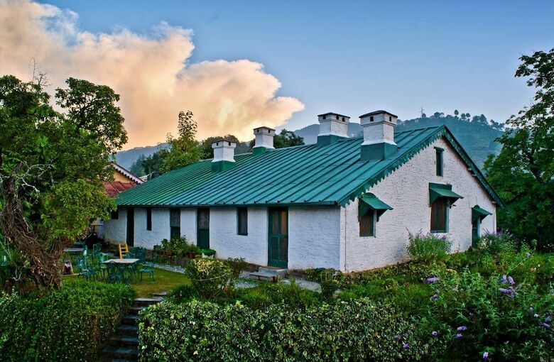 Villa Neemrana's - Ramgarh Bungalows