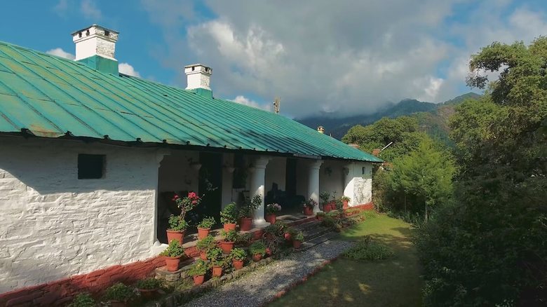 Villa Neemrana's - Ramgarh Bungalows