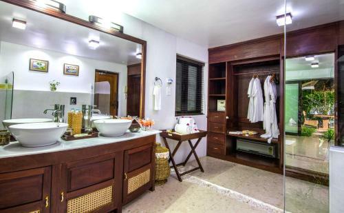 Hotel Carnoustie Ayurveda & Wellness Resort