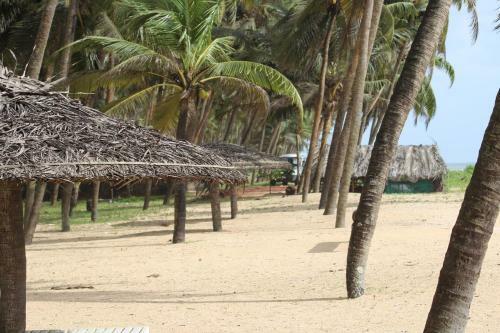 Hotel Malabar Ocean Front Resort And Spa