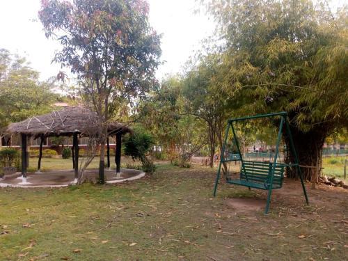 Hotel Kanha Resort