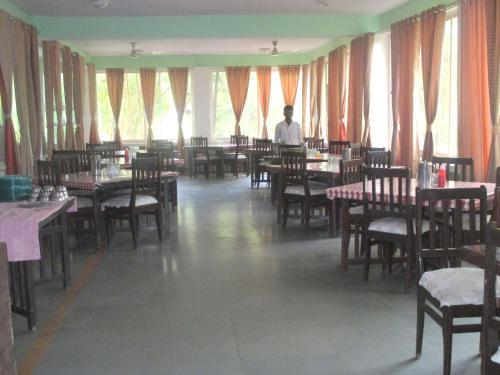 Hotel Kanha Resort
