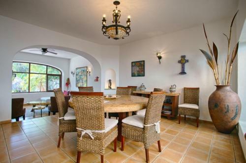 Quinta Delfin 3 Br By Casago