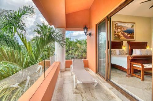Tankah Cuatro Villa Sleeps 34 With Pool And Air Con