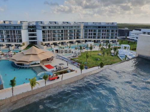 Hotel Majestic Elegance Costa Mujeres - All Inclusive