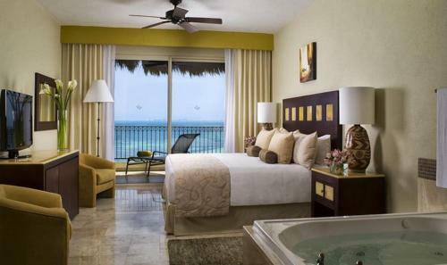 Hotel Luxury Getaway Ocean View