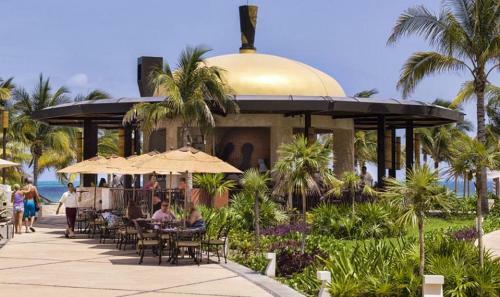 Hotel Luxury Getaway Ocean View