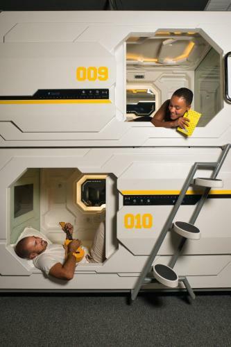 Hotel The Yellow Capsule Experience