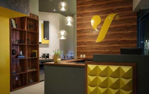 Hotel The Yellow Capsule Experience