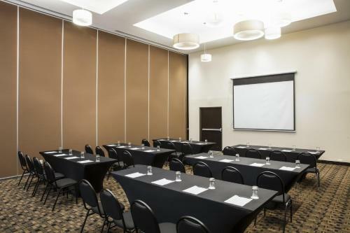 Hotel Fiesta Inn Celaya Galerias