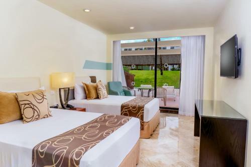 Hotel Oh! Cancun On The Beach By Oasis