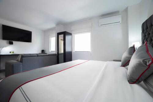 Hotel Suites Arboleda 215