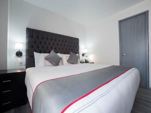 Hotel Suites Arboleda 215
