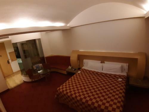 Auto Hotel Legaria