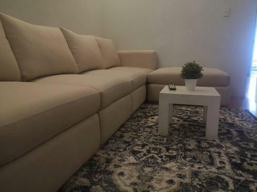 Hostal Room For 4 People In Polanco C Balcony