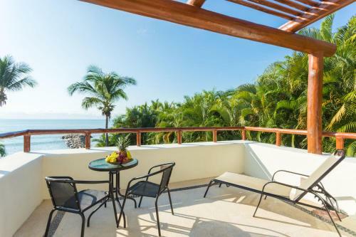 Casa Del Mar, Large House By The Beach With Private Pool & Jacuzzi.