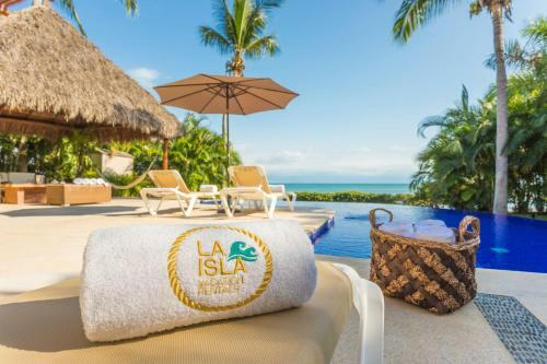 Casa Del Mar, Large House By The Beach With Private Pool & Jacuzzi.